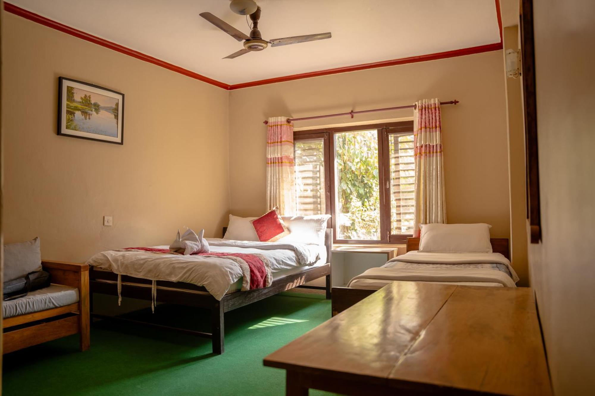 Nepali Cottage Guest House Pokhara Exterior photo