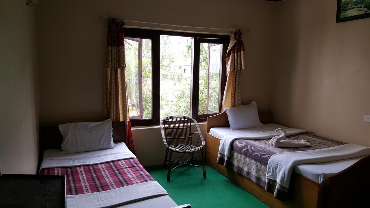 Nepali Cottage Guest House Pokhara Exterior photo